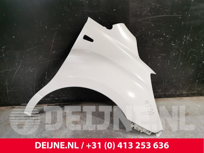 Hyundai H300 Scherm rechts-voor O220516