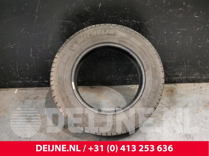 Diversen Diversen Reifen O220530