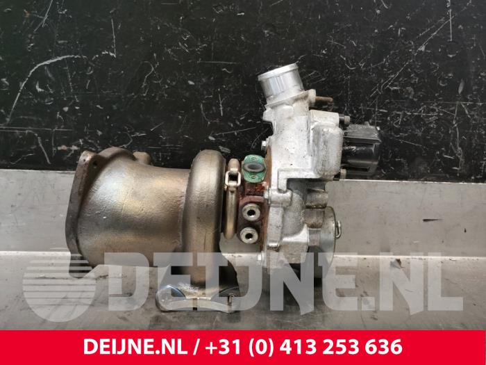Gebruikte Turbo Volvo V40 (MV) 1.6 T2 GTDi 16V Prijs € 300,00 Margeregeling aangeboden door van Deijne Onderdelen Uden B.V.