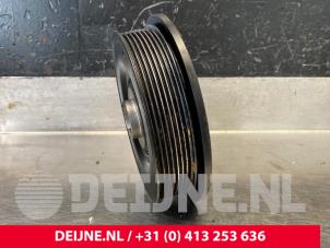 Opel Vivaro Crankshaft pulley O220577 photo 3