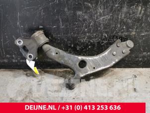 Volvo V40 Front lower wishbone, right O220683 photo 2