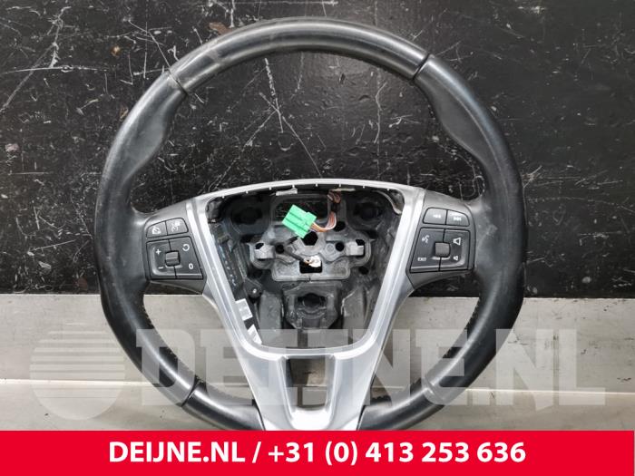 Volvo V40 Lenkrad O220700