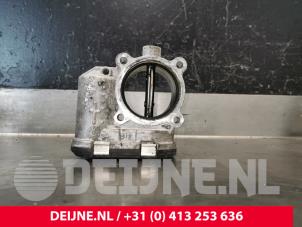 Volvo V60 Throttle body O220713 foto 2