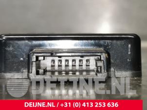 Ford Transit GPS-Antenne O220736 foto 3