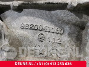 Citroen Jumpy Klimapumpe Stütze O220746 foto 3