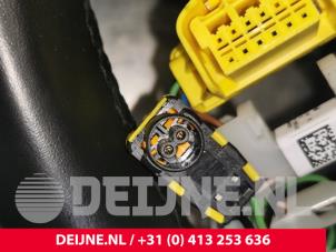 Volkswagen Multivan T7 Steering wheel O220777 photo 3
