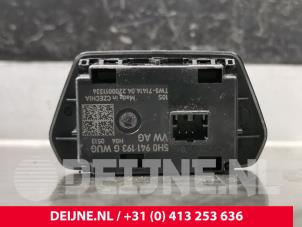 Volkswagen Multivan T7 Licht Schakelaar O220779 foto 2