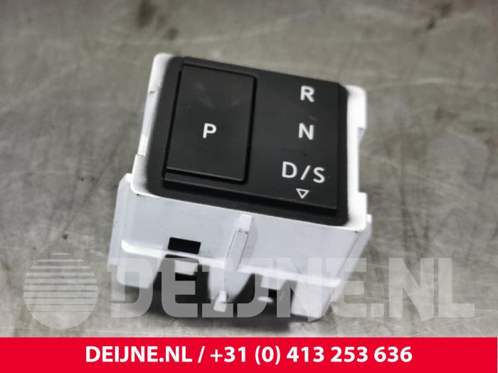 Volkswagen Multivan T7 Gear stick O220789