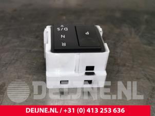 Volkswagen Multivan T7 Schaltung O220789 foto 2