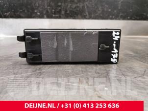 Volkswagen Multivan T7 Modul Heckklappe Motor O220790 foto 2