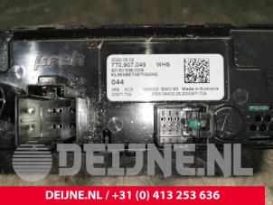 Volkswagen Multivan T7 Heater control panel O220795 photo 3