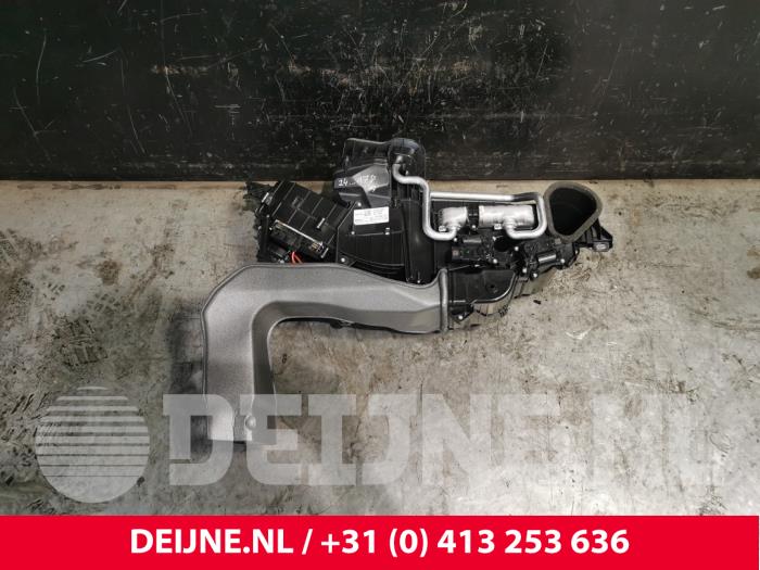 Volkswagen Multivan T7 Heater housing O220831