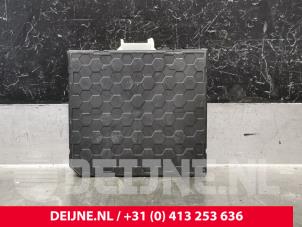 Gebruikte Bodycontrol Module Volkswagen Multivan T7 1.4 eHybrid 16V Prijs € 242,00 Inclusief btw aangeboden door van Deijne Onderdelen Uden B.V.