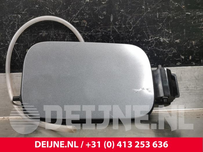 Volkswagen Multivan T7 Tank cap cover O220837