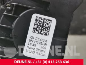 Volkswagen Multivan T7 Gaspedaal O220856 foto 3