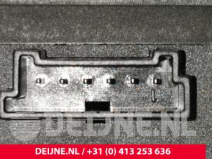 Volkswagen Multivan T7 Sliding door motor, left O220857 photo 3