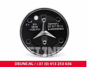 Mercedes Vito Emblem O9990002245 foto 2