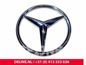 Mercedes Viano Emblem O9990002237 photo 3