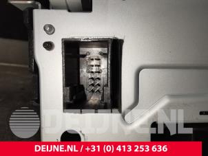 Opel Vivaro Frontscheibenanzeige O220885 foto 3