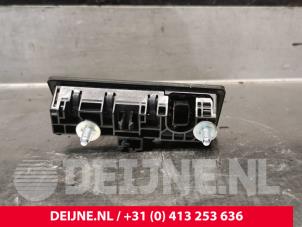 Volkswagen Multivan T7 Reversing camera O220896 photo 2