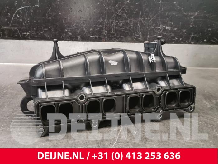 Gebruikte Inlaatspruitstuk Volvo V40 (MV) 1.6 T2 GTDi 16V Prijs € 75,00 Margeregeling aangeboden door van Deijne Onderdelen Uden B.V.