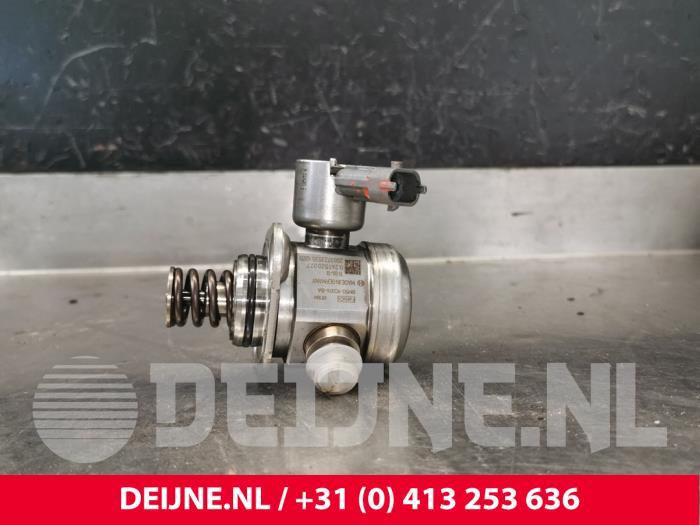 Gebruikte Hogedrukpomp Volvo V40 (MV) 1.6 T2 GTDi 16V Prijs € 125,00 Margeregeling aangeboden door van Deijne Onderdelen Uden B.V.