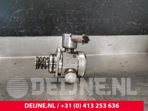 Gebruikte Hogedrukpomp Volvo V40 (MV) 1.6 T2 GTDi 16V Prijs € 125,00 Margeregeling aangeboden door van Deijne Onderdelen Uden B.V.