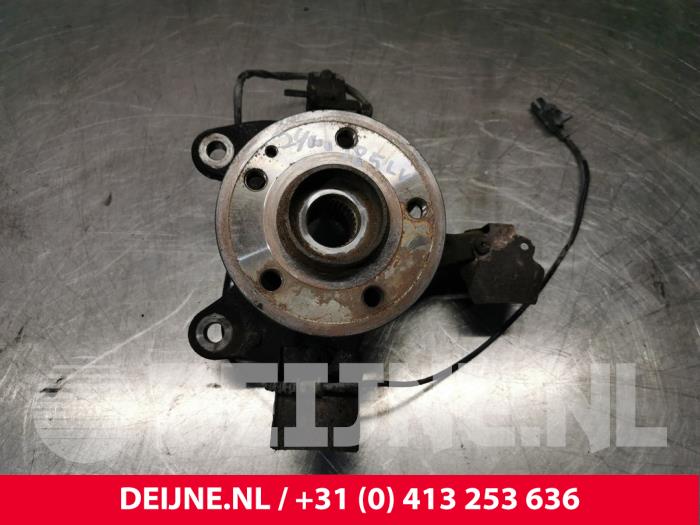 Mercedes Vito Fusee links-voor O220948
