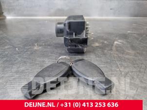 Mercedes Vito Ignition lock + key O220954 photo 3
