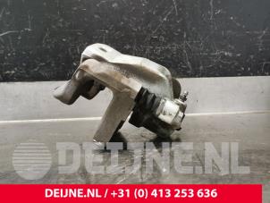 Volkswagen Multivan T7 Front brake calliper, left O220989 photo 3