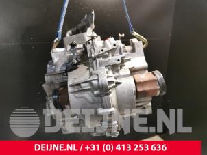 Volkswagen Multivan T7 Getriebe O221023 foto 3