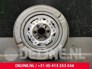 Volkswagen Multivan T7 Vliegwiel O221034 foto 2