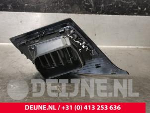 Volkswagen Multivan T7 Dashboard vent O221036 photo 2