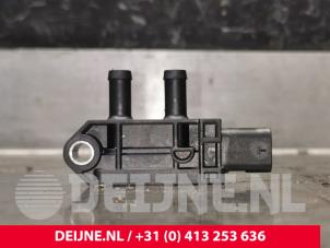 Volkswagen Caddy Particulate filter sensor O221043 foto 2