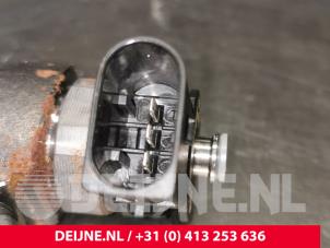 Volkswagen Caddy Einspritzdüse (Diesel) O221055 foto 3