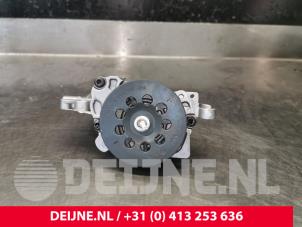 Gebruikte Oliepomp Volkswagen Caddy Cargo V (SBA/SBH) 2.0 TDI BlueMotionTechnology Prijs € 84,70 Inclusief btw aangeboden door van Deijne Onderdelen Uden B.V.