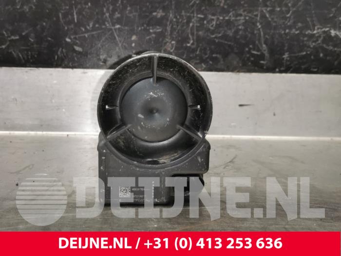 Tesla Model X Alarm sirene O221088