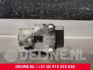 Mercedes Sprinter ABS Pomp O221093 foto 2