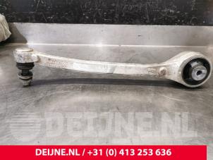 Gebruikte Draagarm rechts-voor Tesla Model X EV AWD Prijs € 133,10 Inclusief btw aangeboden door van Deijne Onderdelen Uden B.V.