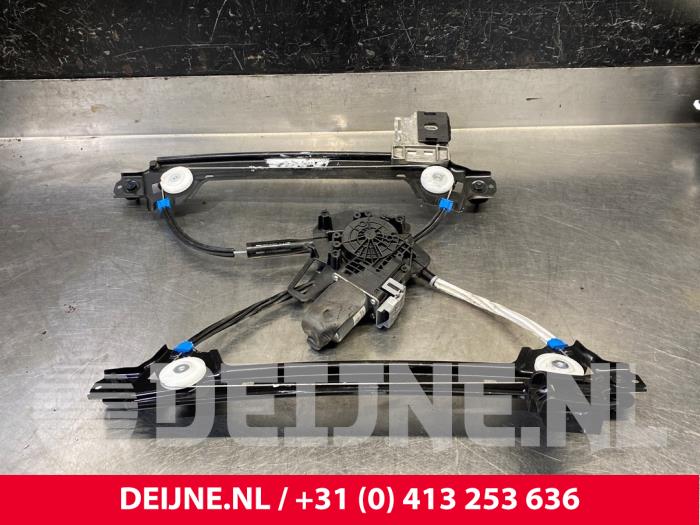 Tesla Model X Ruitmechaniek 4Deurs links-achter O221134