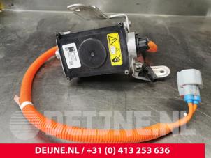 Tesla Model X HV coolant heater O221140 photo 3