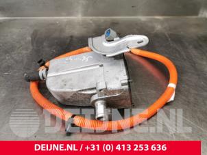 Tesla Model X HV coolant heater O221140 photo 2