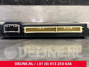 Tesla Model X Central door locking module O221156 photo 2