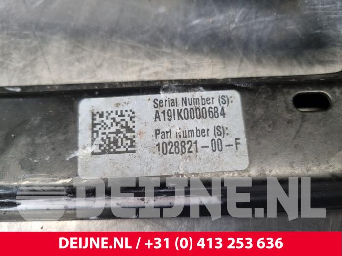 Tesla Model X Ruitmechaniek 2Deurs rechts-achter O221159