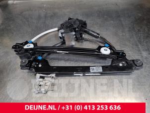Tesla Model X Ruitmechaniek 2Deurs rechts-achter O221159 foto 2