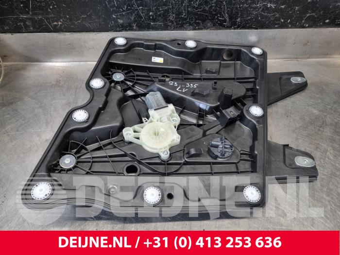 Cupra Born Window mechanism 2-door, front left O221273