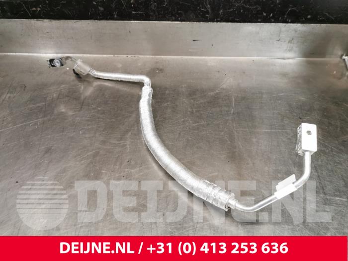 Cupra Born Klima Leitung O221318