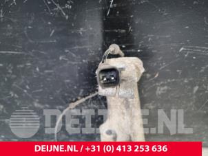 Tesla Model X Achsschenkel links vorne O221351 foto 2