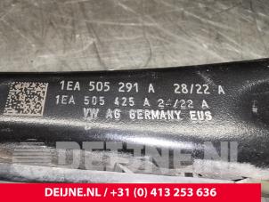 Cupra Born Lower wishbone, rear right O221359 photo 3