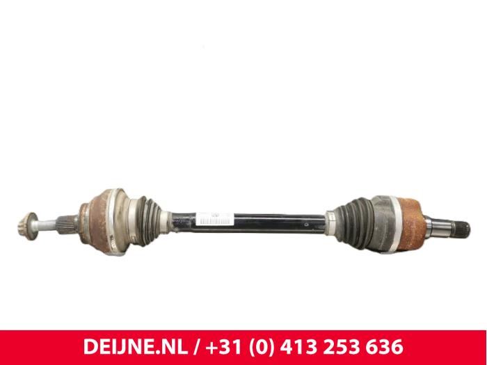 Cupra Born Aandrijfas links-achter O221369